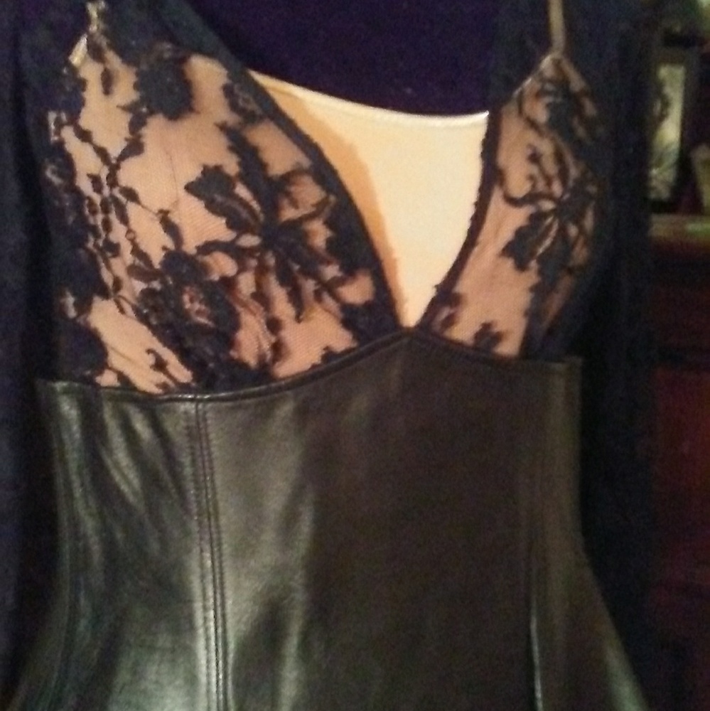 D and G bustier